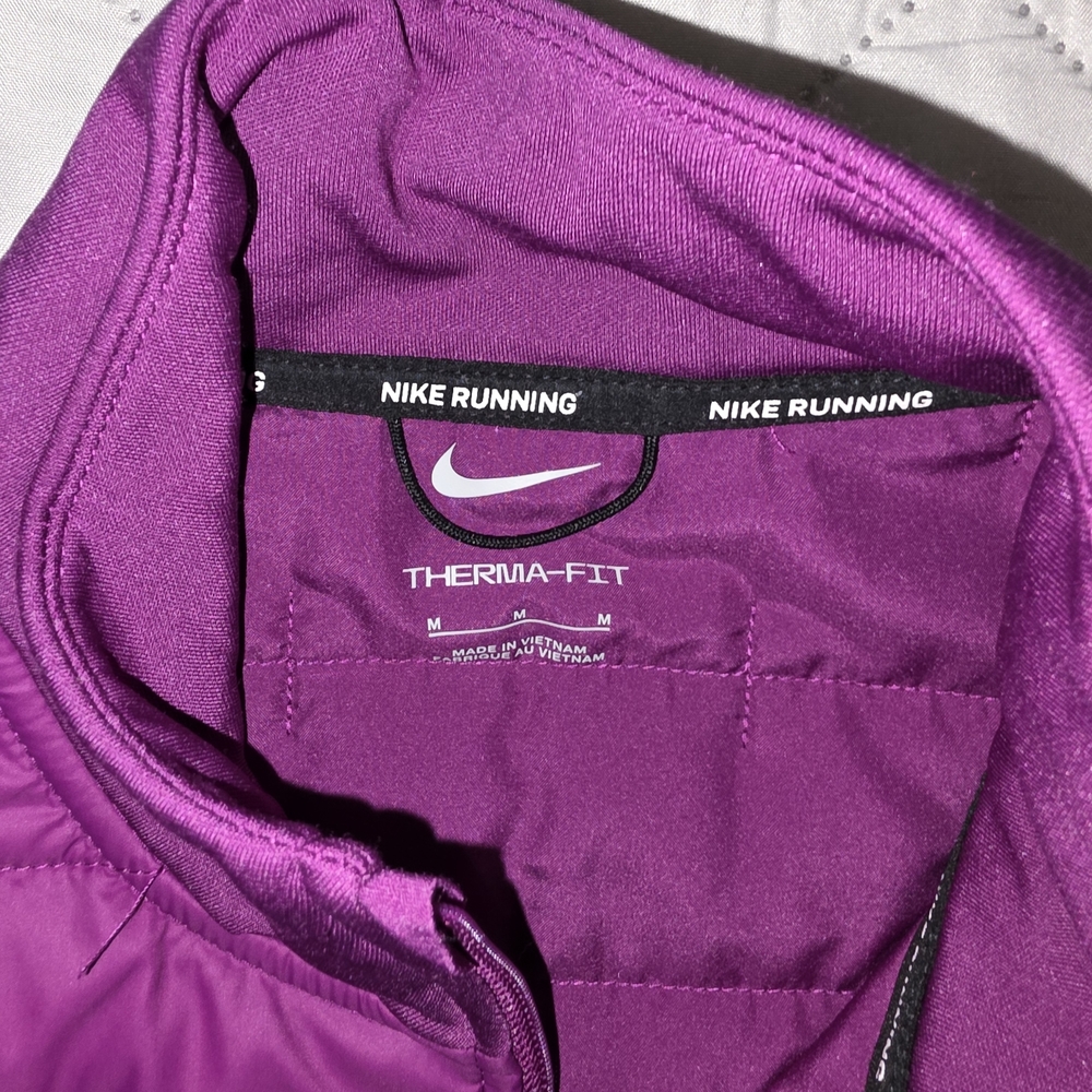 Nike Therma-FIT Synthetic-Fill Running Vest Womens size M - Picture 3 of 5